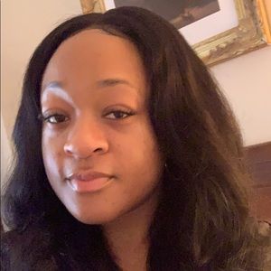Meet your Posher, Lakendra